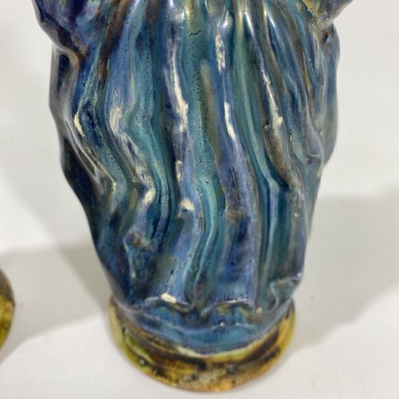 Vtg Staffordshire Man & Woman Majolica art Pottery Figurine Pair cottagecore - Picture 14 of 15